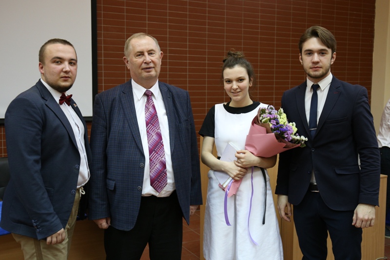 15.04.2019 - 2.jpg 15.04.2019 - 2.jpg